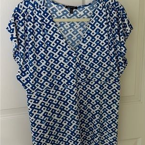 AK Anne Klein cross over top